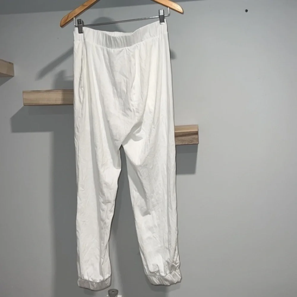 Zara white linen joggers NWT‎